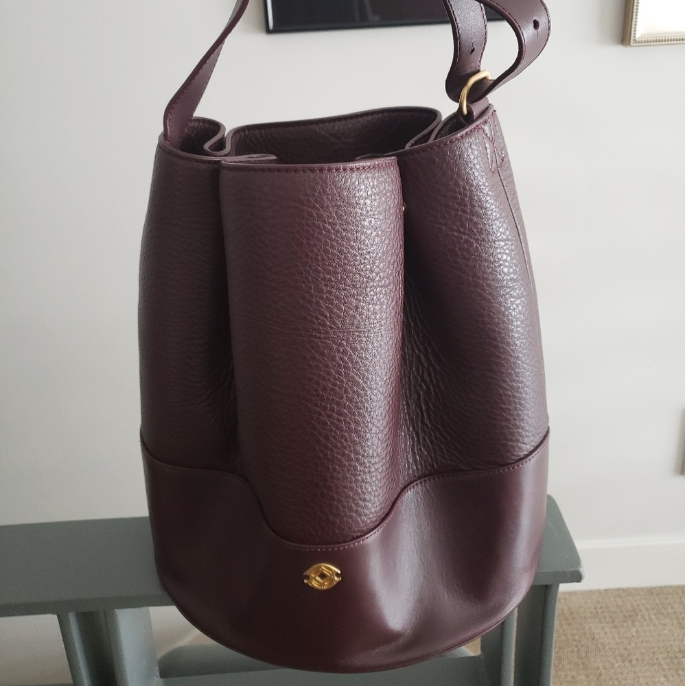 Dagne Dover Bucket Bag